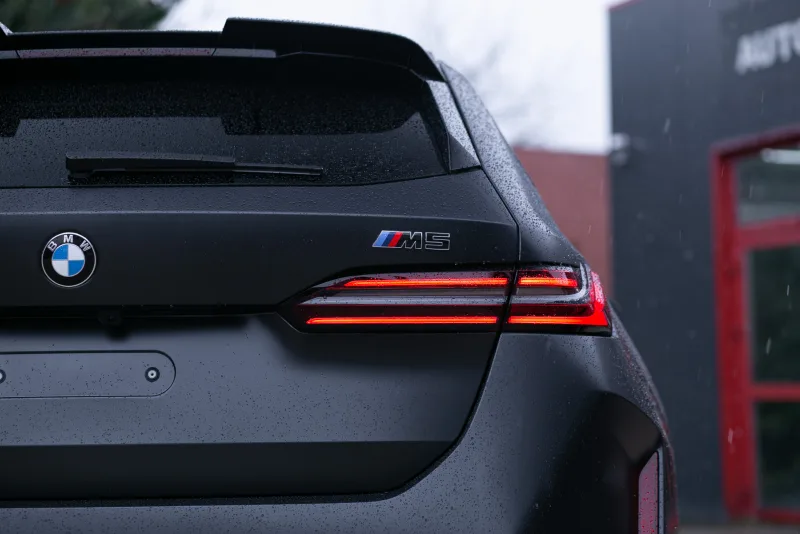 Korekta lakieru BMW M5 - polerowanie maszynowe Shiro Detailing Brzesko