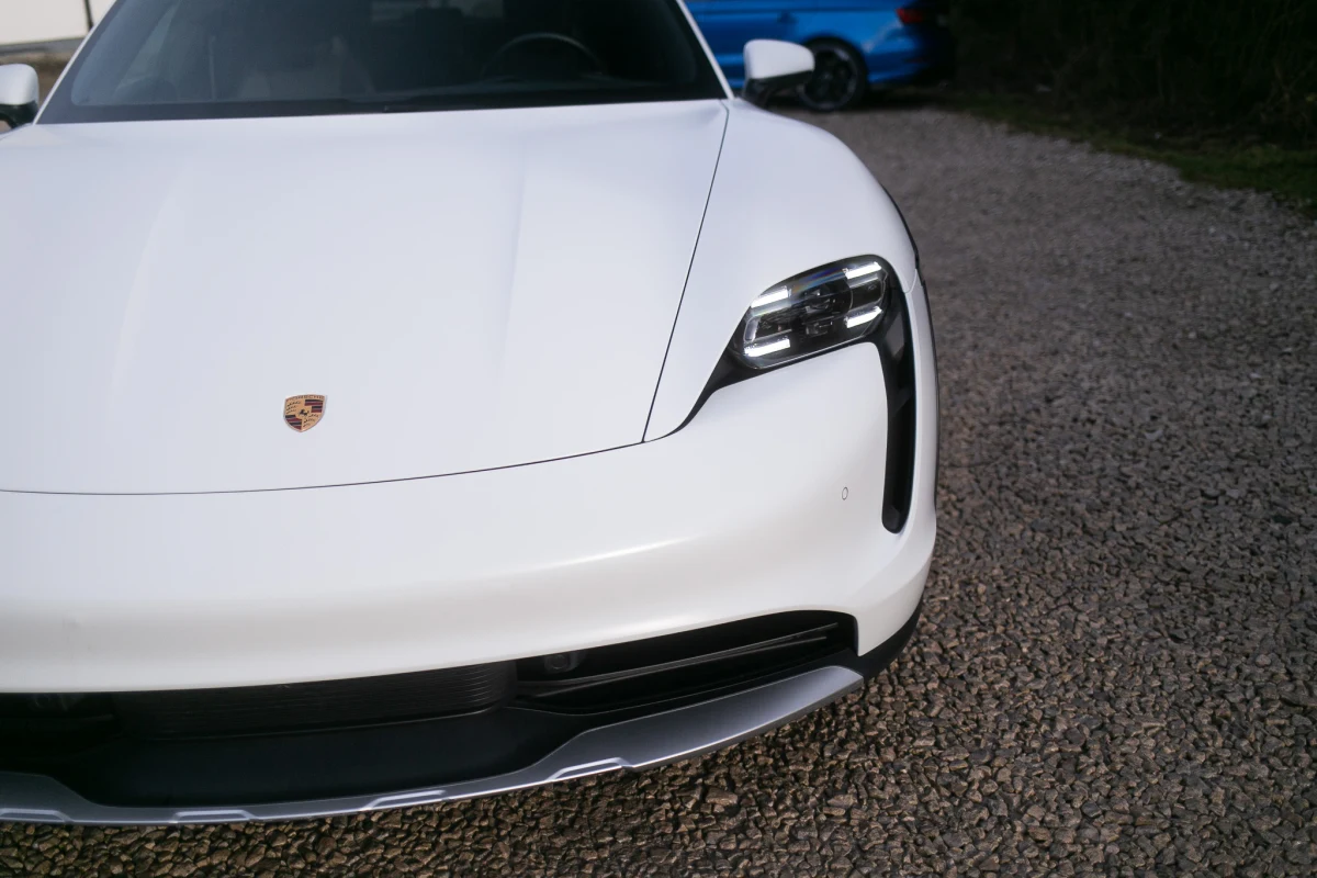 Porsche Taycan - Zmrożenie folią PPF - Shiro Detailing Brzesko