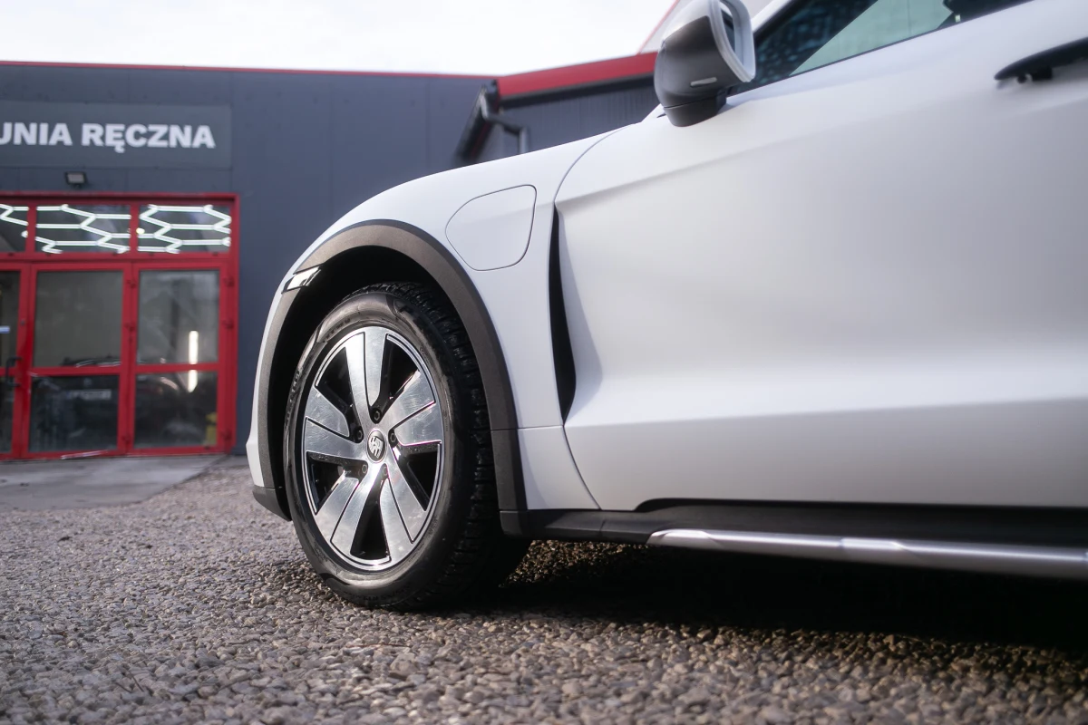 Porsche Taycan - Zmrożenie folią PPF - Shiro Detailing Brzesko